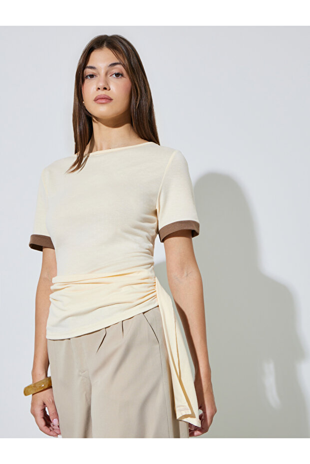 Beige Slim Fit Side Ruching T-Shirt