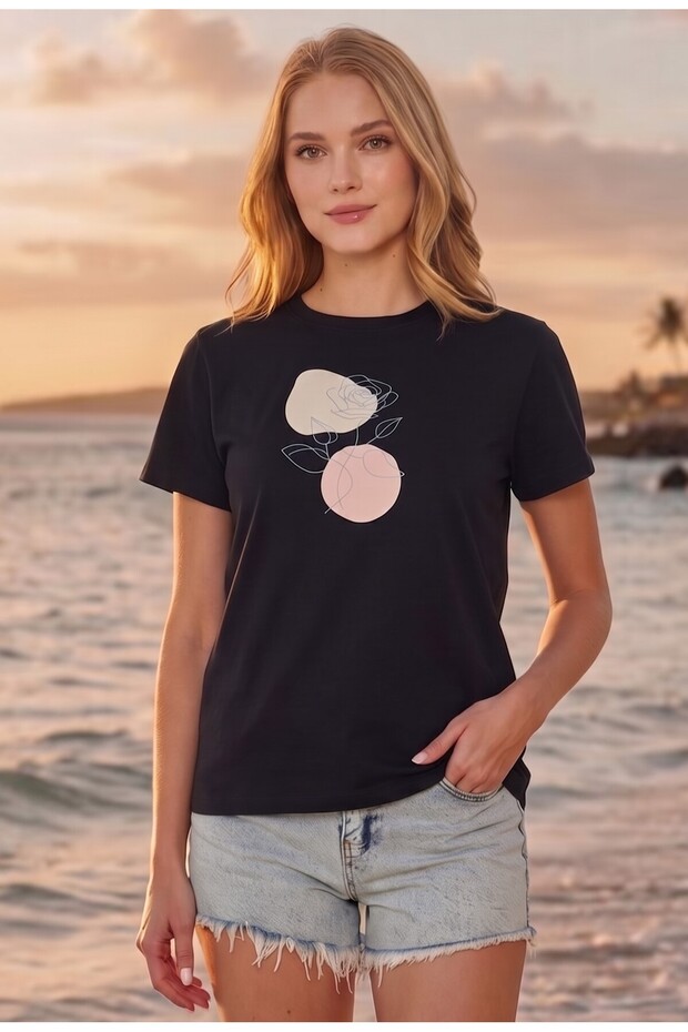 Women's Black 100% Cotton Rose Printed T-Shirt