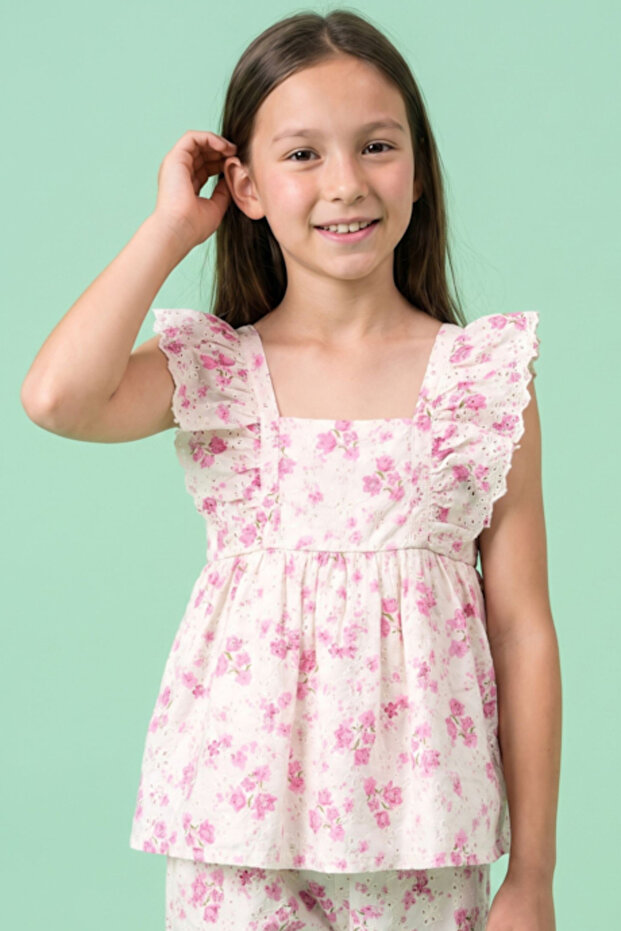 Printed Top with Square Neck and Flutter Sleeves