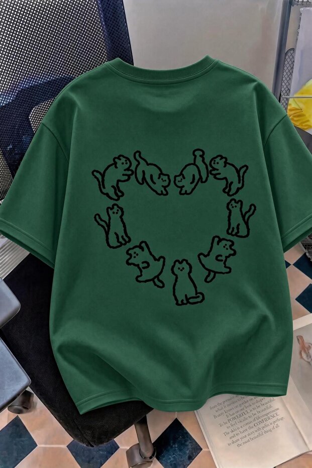 Cat Heart Pattern Oversize/Relaxed Cut Short Sleeve T-Shirt