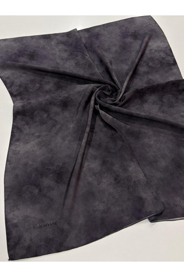 Tensel Shawl Cloud Pattern