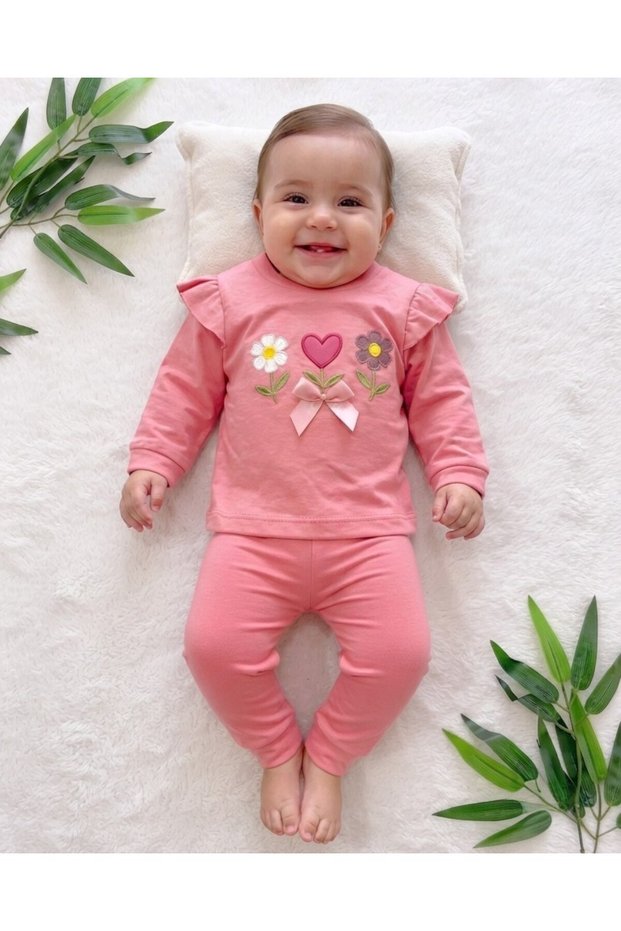 Baby Girl Seasonal Heart Flower Embroidered Ruffle 3-6-9-12 Months 2 Thread Top and Bottom Two-Piece Baby Set