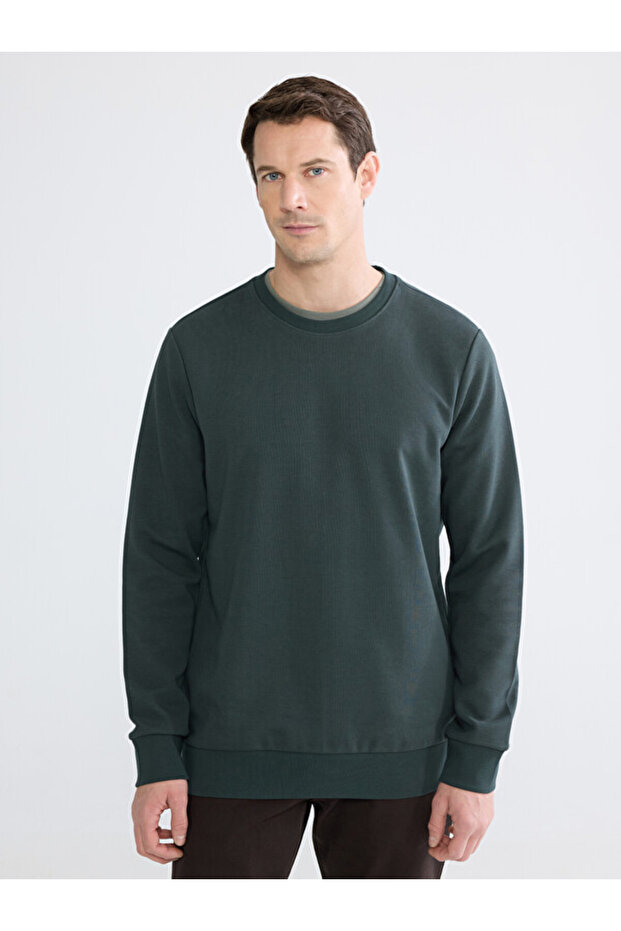 Esvab • Modern & Distinctive Zero Roba Collar Men's Sweatshirt