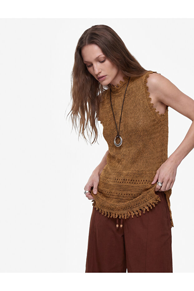 X Melis Ağazat - Sleeveless Openwork Blouse with Stand Collar and Window Detail