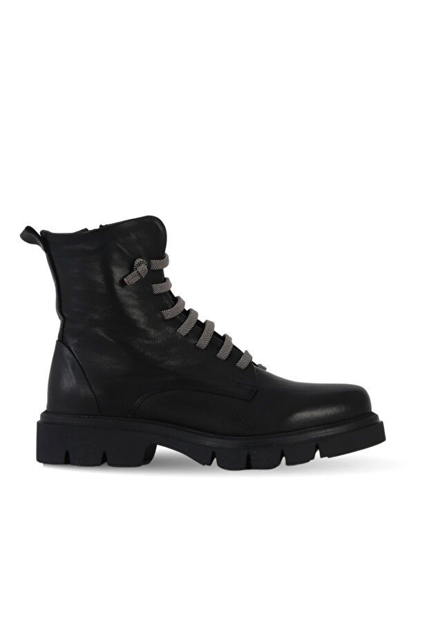 Black and White Leather Women's Flat Boots 01Wf1604