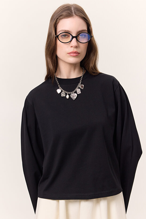 Long Sleeve Short Tshirt Black