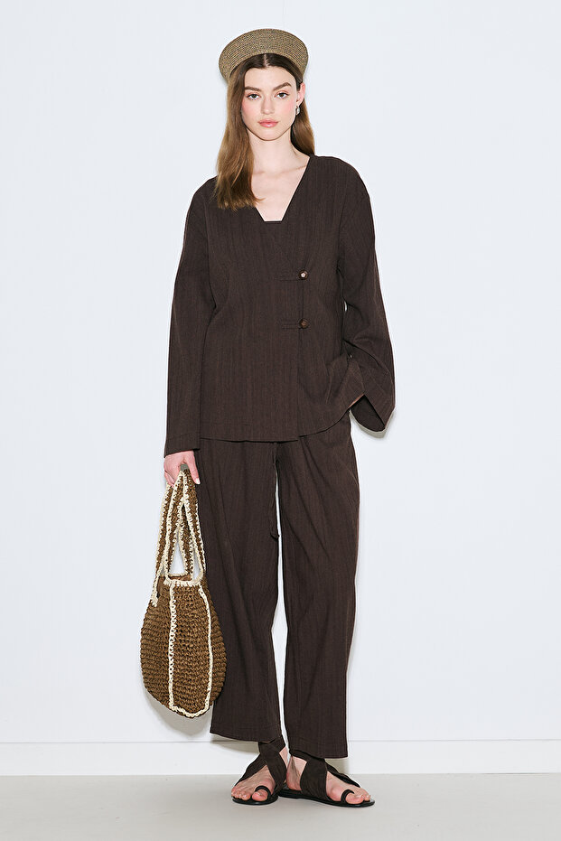 Rustic Buttoned Kimono Brown