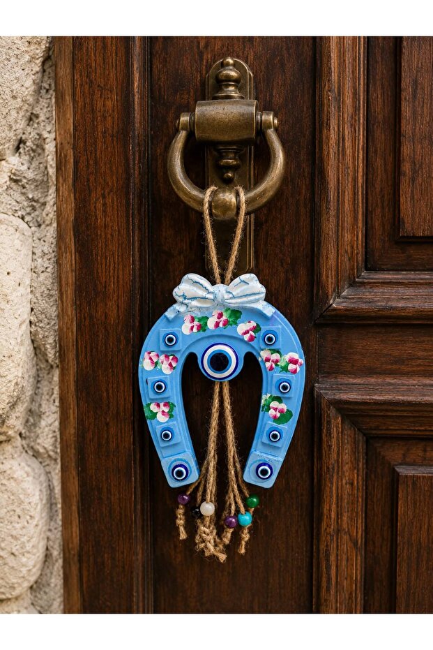 Decorative Horseshoe Pendulum Medium Size Horseshoe with Evil Eye Beads Cracking Series Balcony Ornament