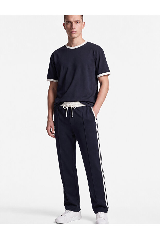 Comfortable Fit Color Contrast Wide Leg Lace-Up Waist Sweatpants