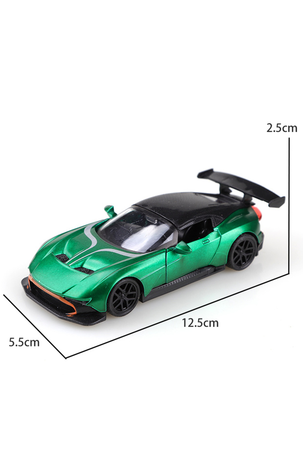 Aston Martin Green (Bagged) 1:36 Martin Alloy Racing Car, 1.36 Scale Simulated Alloy Pullback Racing