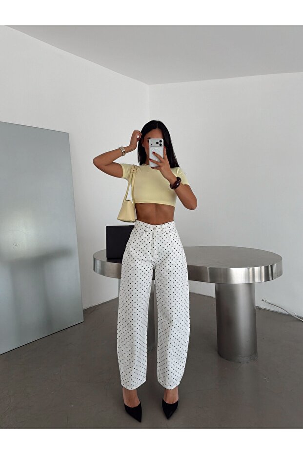Polka Dot Patterned Barrel Jean - White