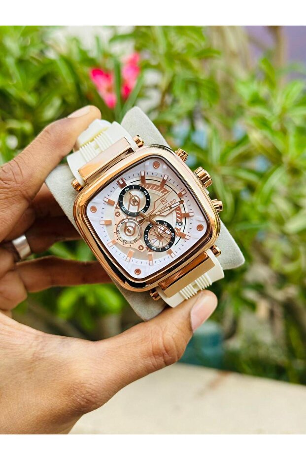 MENS STRAP WATCH