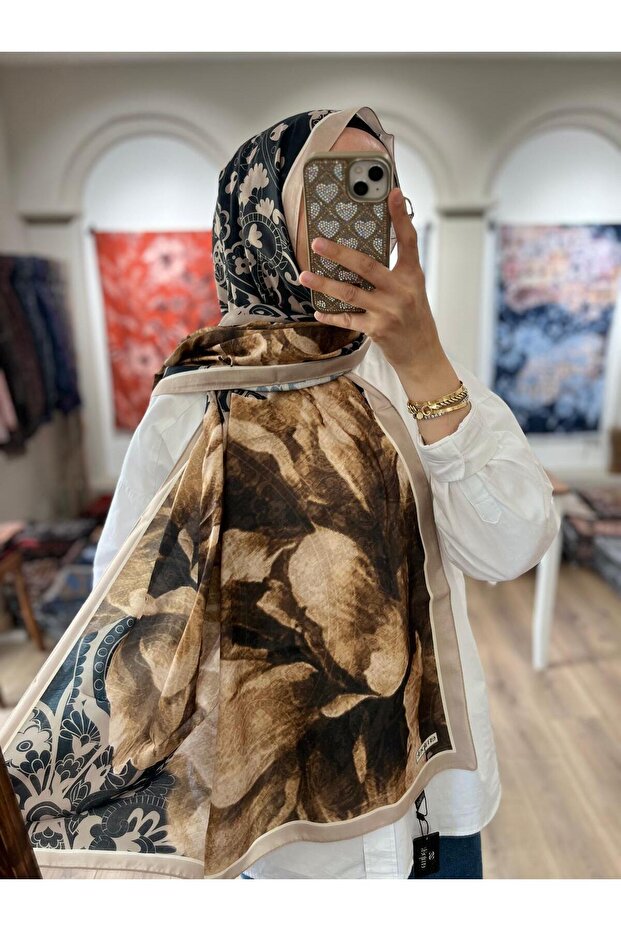 Serenza Pattern Soft Shawl - Black-Beige - 3