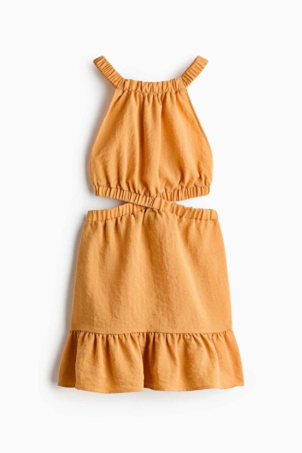 Open-back cut-out dress