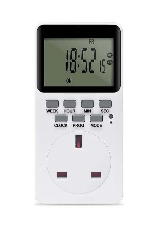 Digital Plug-in Timer Outlet Socket 13A 3100W LCD Display 20 Groups on/off Programmable Timer Switch