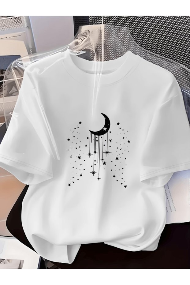 Moon and star pattern printed premium oversize t-shirt