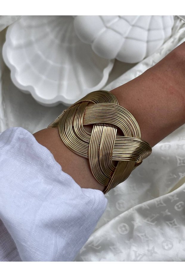 Knitted Design Adjustable Trendy Fashion Model Women's Bracelet