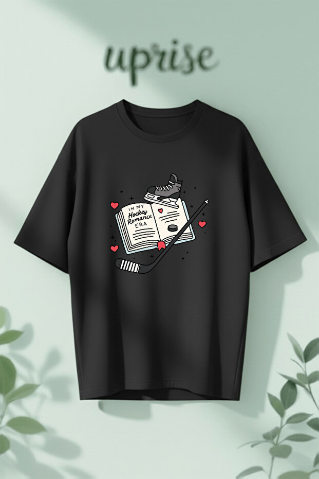 In My Hockey Romance Era Printed Cotton Oversize T-Shirt