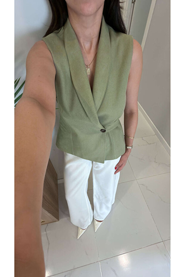 Riytsa Khaki Linen Vest