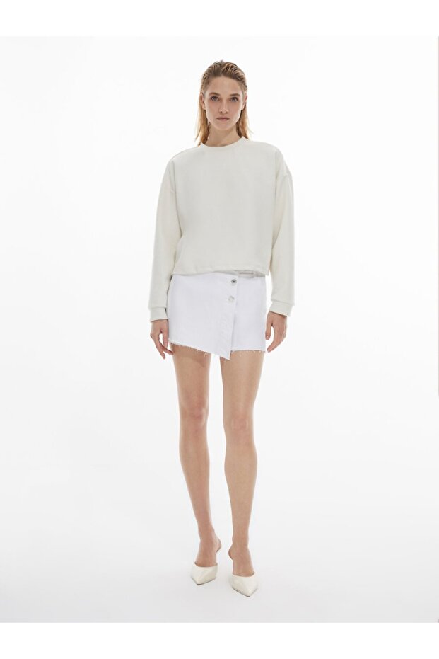 Selenis White Jean Shorts Skirt with Buttons on the Front