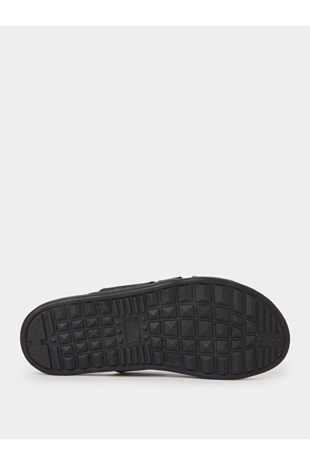 Men Solid Cross-Strap Sandals - 6