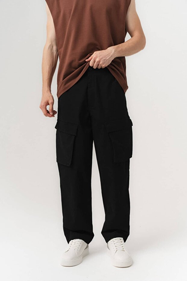 Sway Stripe Patterned Cargo Trousers with Pocket Detail
