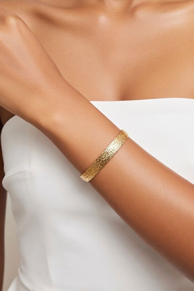 Gold Forged Patterned Bracelet - 2