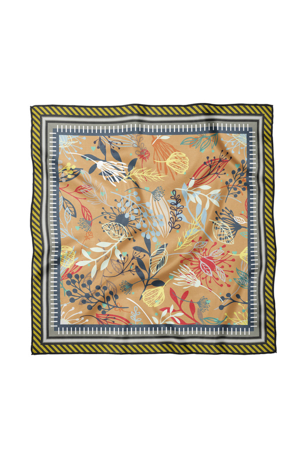 وشاح / باندانا منقوشة بالزهور مقاس 50×50 سم