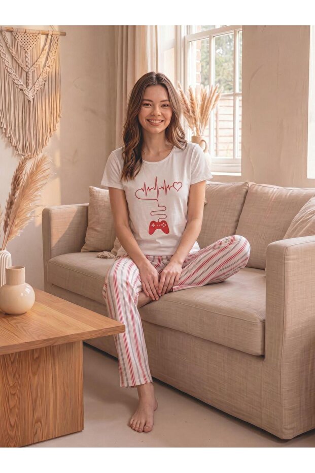 Women's Heartbeat Pattern Striped Cotton Knitted Pajama Set