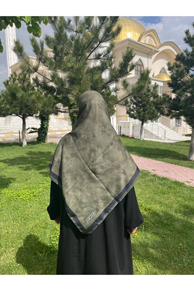 وشاح قطني كبير الحجم بنمط السحابة مقاس 115x115 سم