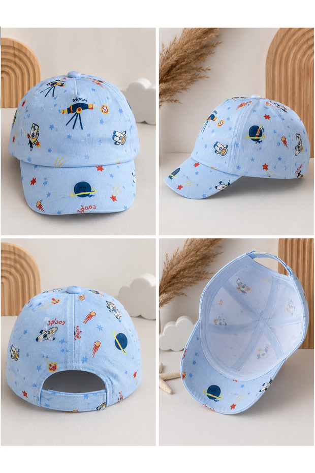 قبعة أطفال منقوشة من Space Explorer