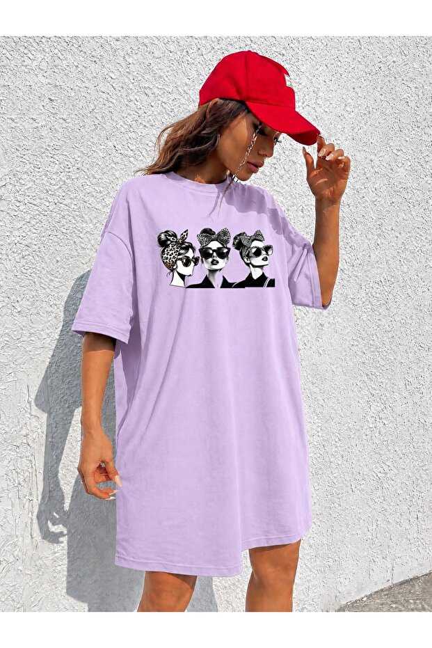 Women's Extra Long Oversize T-Shirt with Glasses and Bandana Printed Female Figure