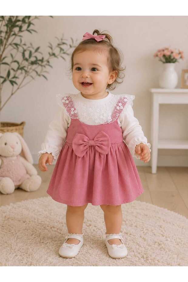 Bebek elbisesi