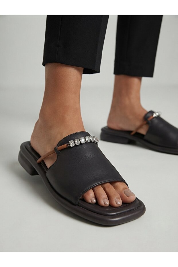 Daily Poly Sole Comfortable Stone Detailed Genuine Leather Slippers - 2 cm
