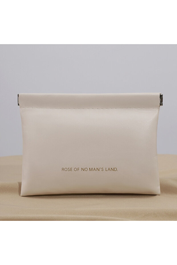 Larger A1 Automatic Closed Purse Bag Mini PU Separate Earphone Charging Cable Storage Bag Portable Z