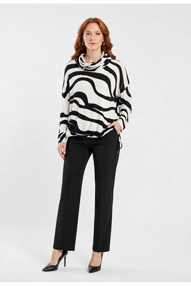 Women's Black and White Patterned High-Neck Relaxed Sweater