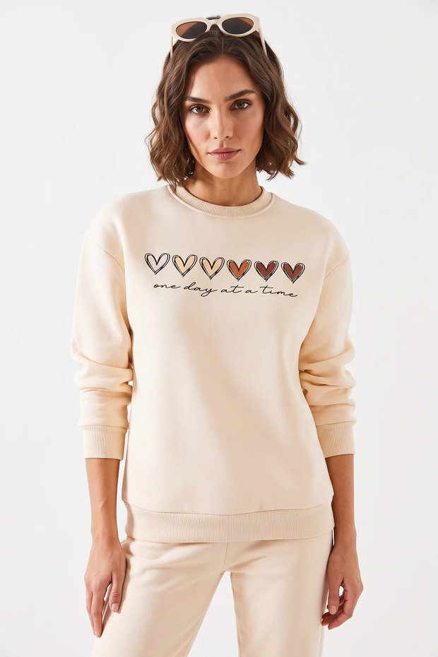 Women's Colorful Heart Printed Beige Sweatshirt