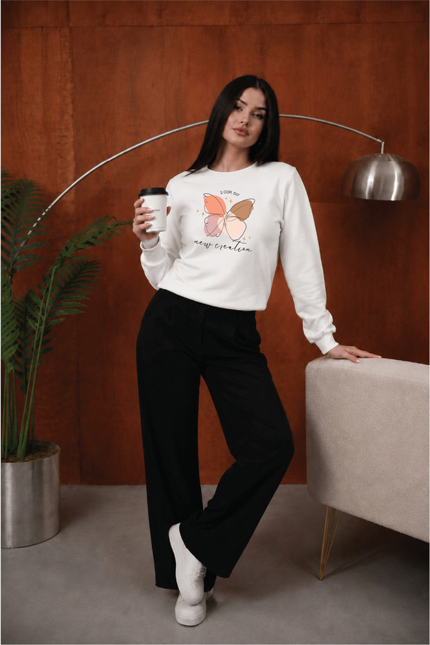 Women's 2 Cor Butterfly Printed Comfortable Fit Crew Neck White Sweatshirt