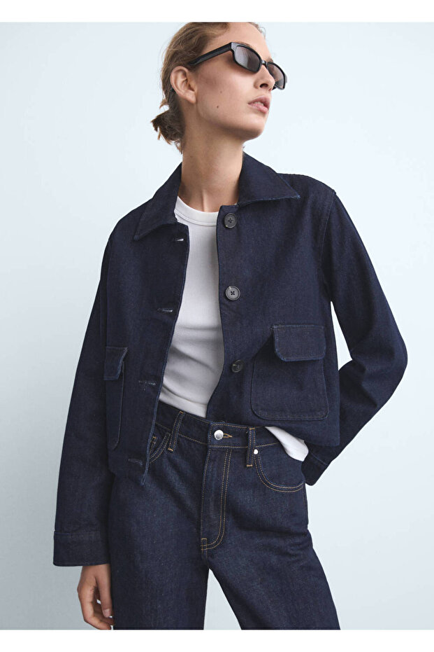Gerade geschnittene Jeans mit Schlitz - 6