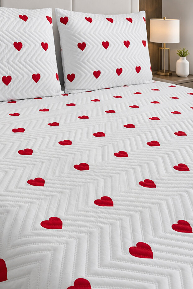 Heart Patterned Double Pique Set