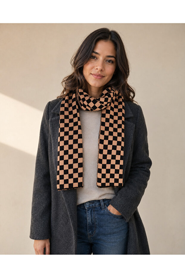 Checkered Patterned Knitwear Scarf