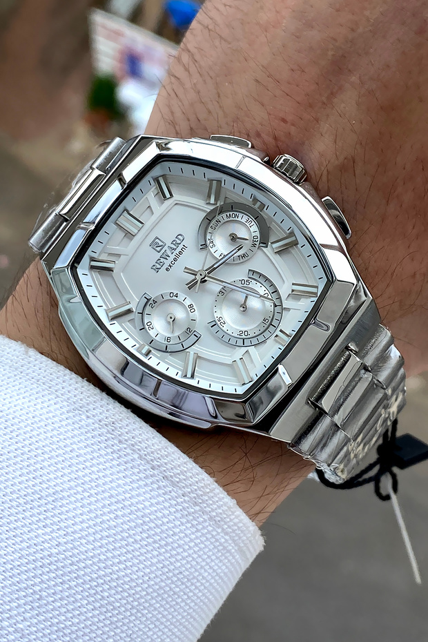 Gift for Lover, Original Men's Wristwatch with Special Box, 2 Years Warranty