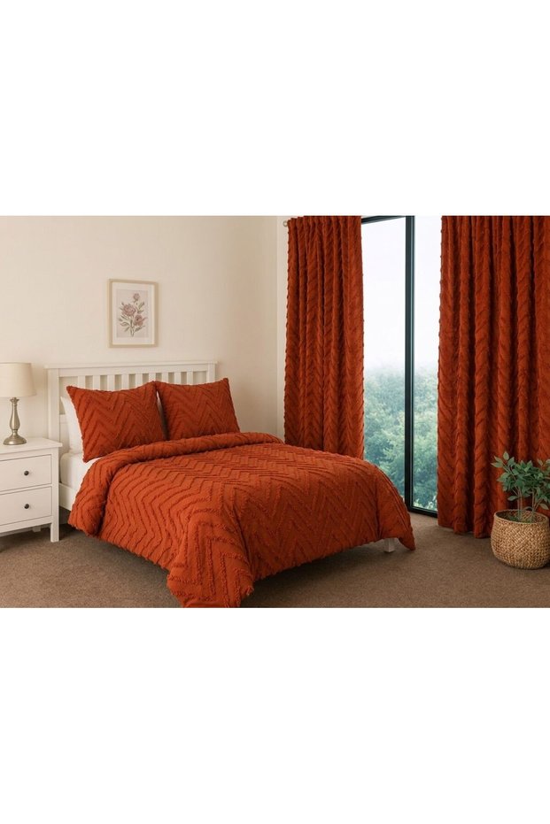 Double Angel Wing Bedspread & Background Curtain Set