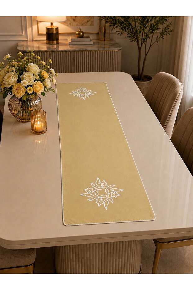 Timeless Yellow Sun Breeze Stain-Resistant Runner 33X150 cm