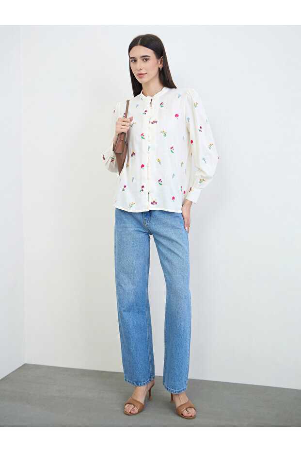 Off White Embroidered Blouse - 3