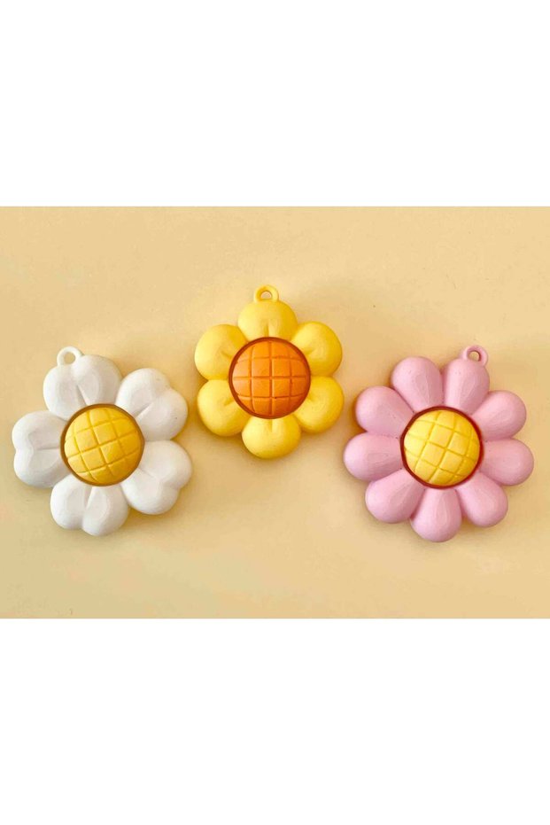 Cute Flower Keychain Daisy Model 3D Printing Colorful Figurative Key and Bag Accessory