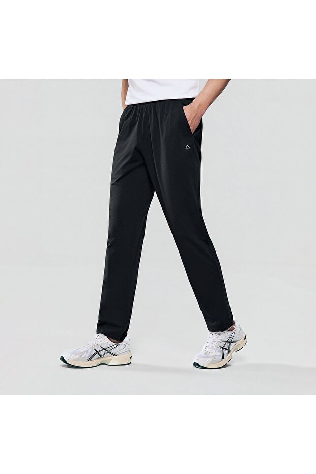 Men Slim Taper Quick Dry G-Motion Joggers