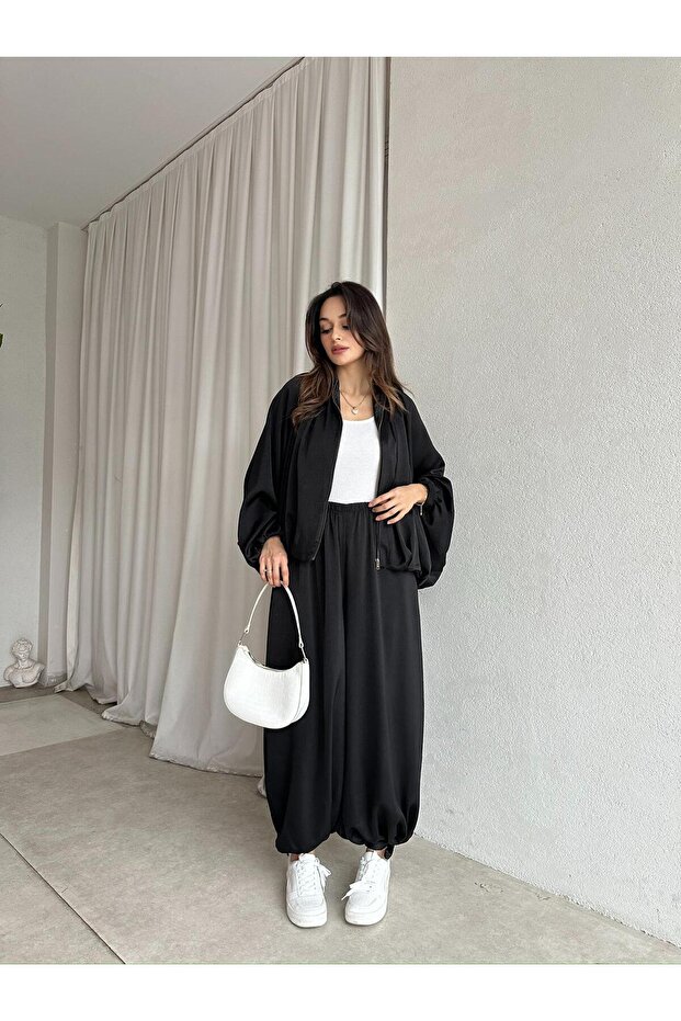 طقم ALODI 8518 - أسود