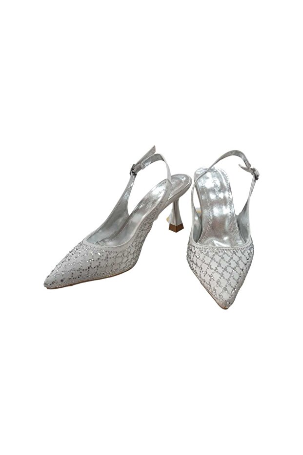 Zenne with Heels