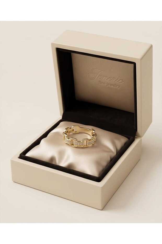 Ray Model Zircon Stone Ring